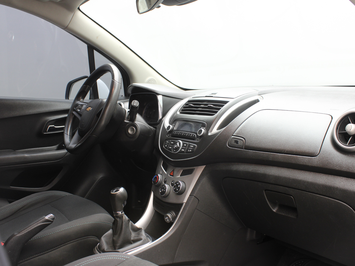 CHEVROLET TRACKER LT 2015
