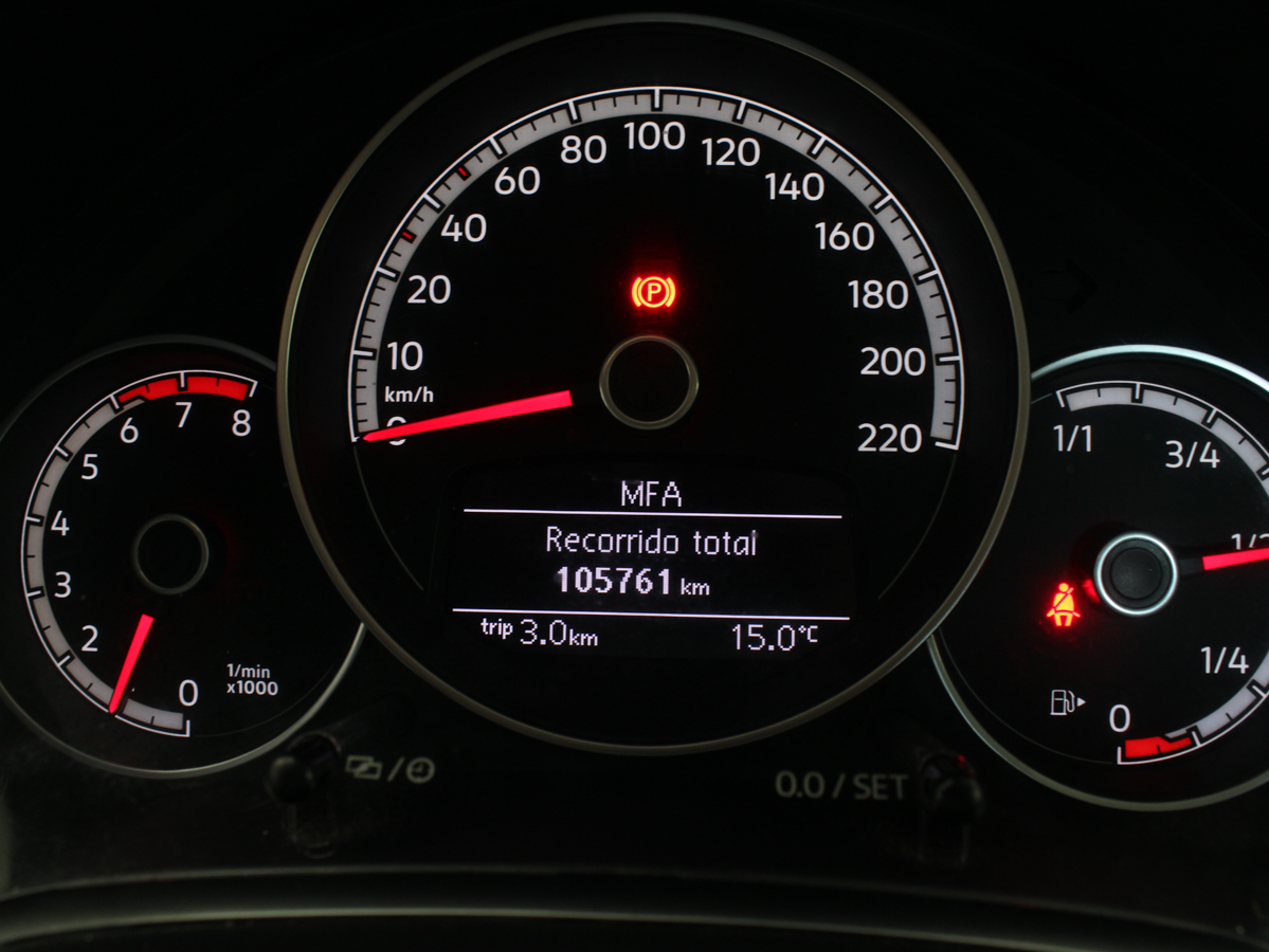 VOLKSWAGEN UP 2020