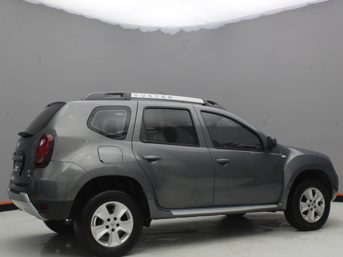 RENAULT DUSTER 2017
