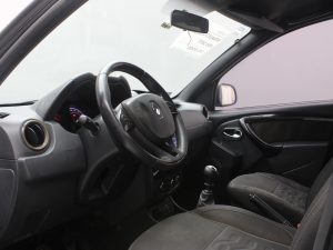 RENAULT DUSTER 2017