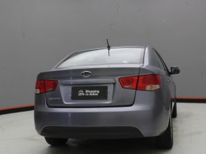 KIA CERATO 2011