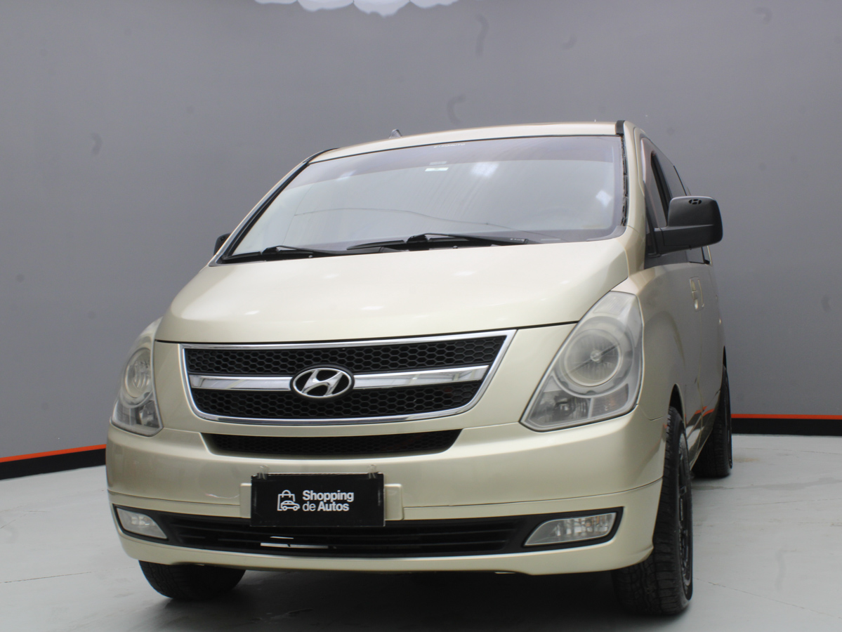 HYUNDAI H1 MINIBUS 2012