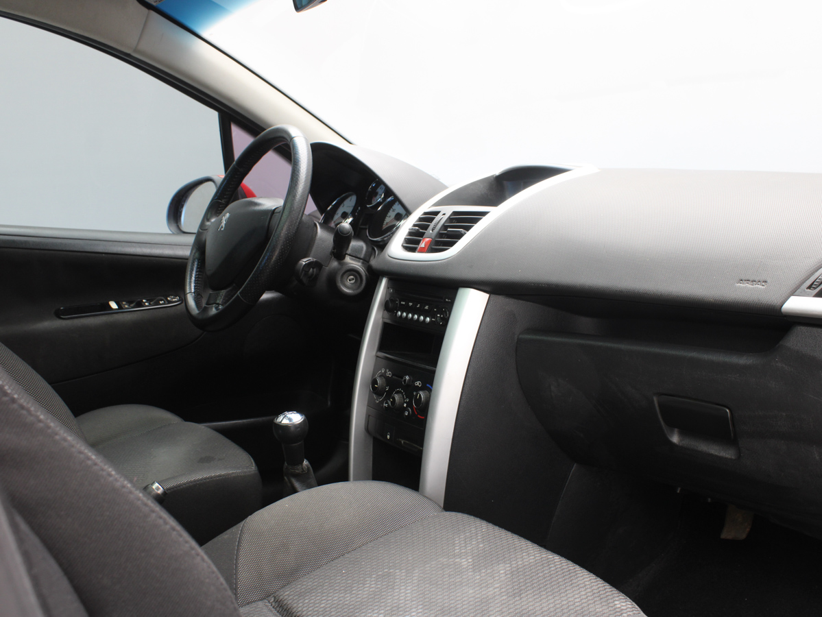 PEUGEOT 207 ACTIVE 2011