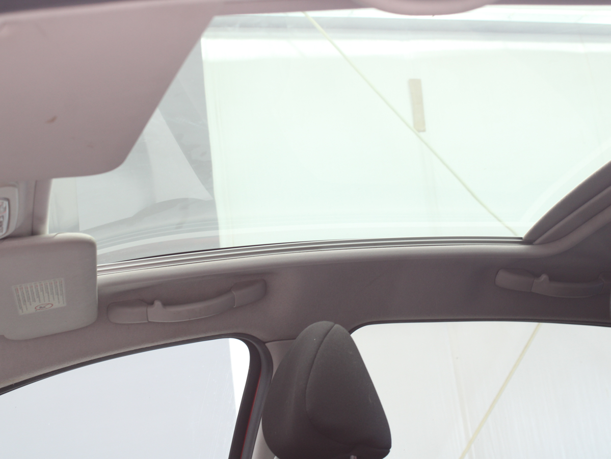 PEUGEOT 207 ACTIVE 2011