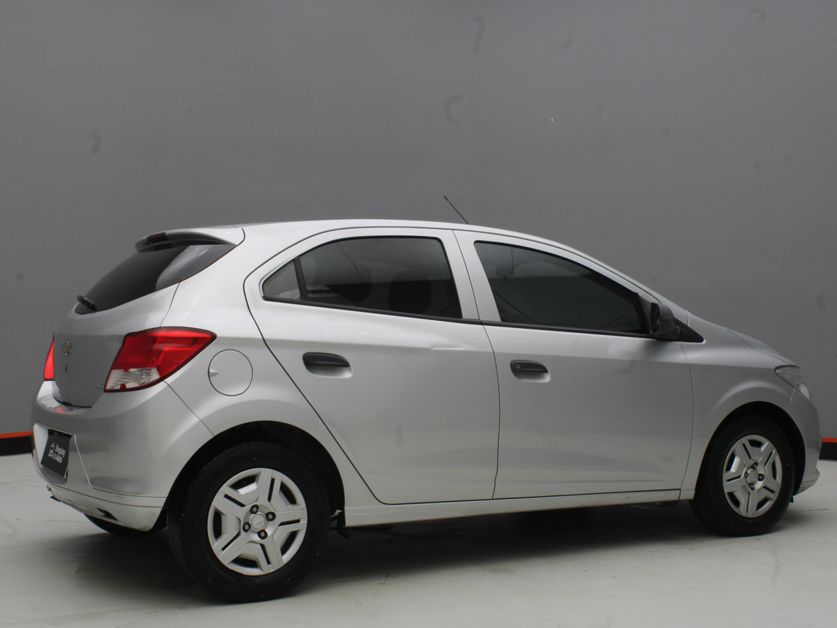 CHEVROLET ONIX JOY 2018