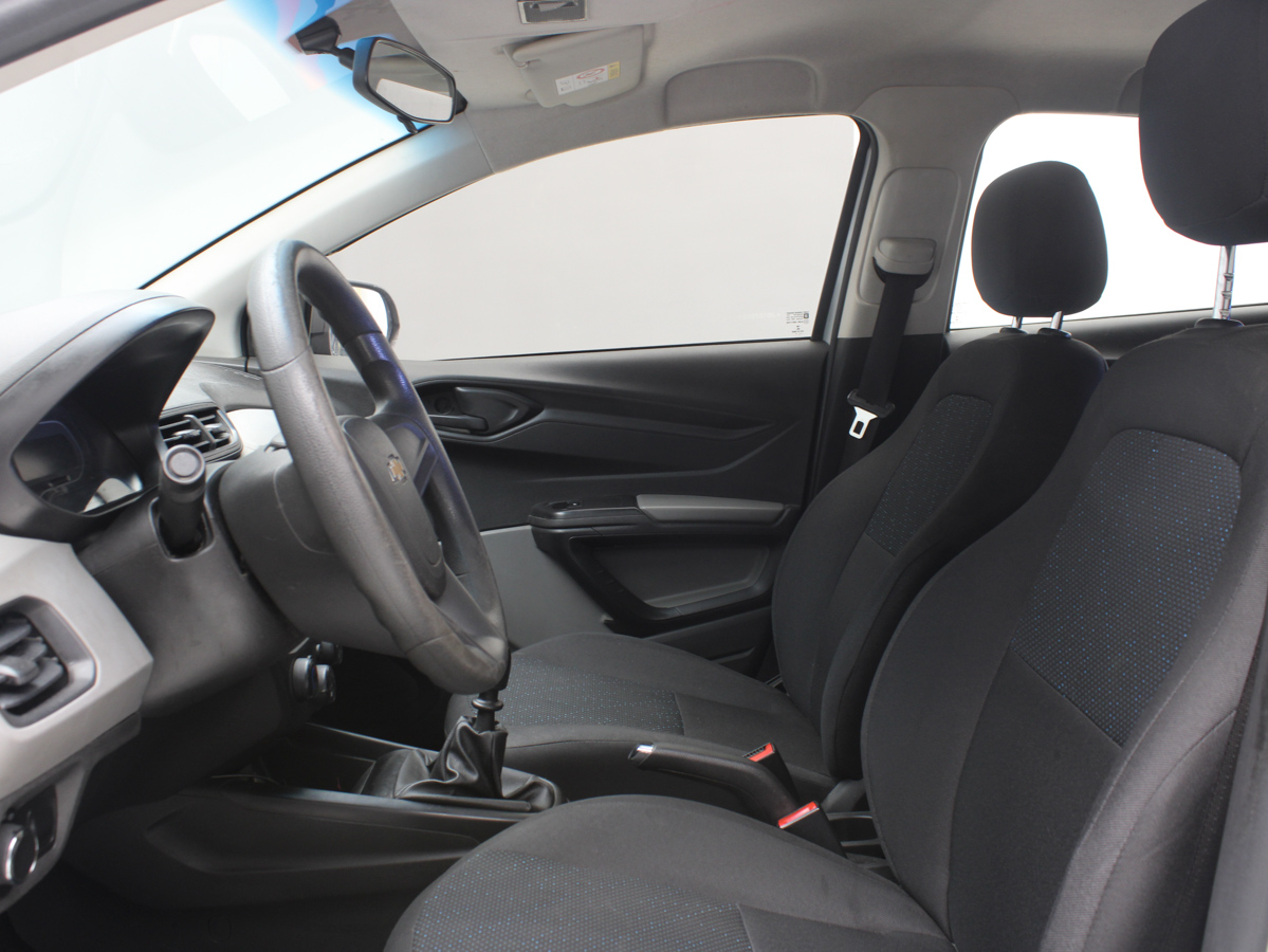 CHEVROLET ONIX JOY 2018