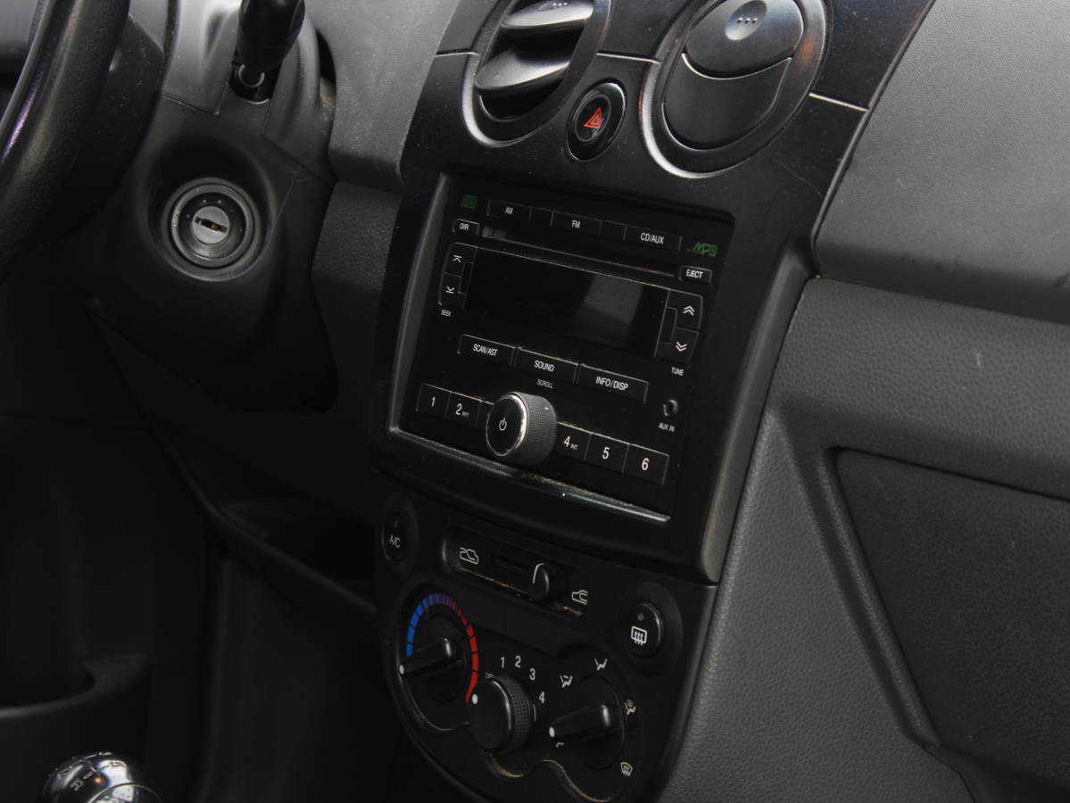 CHEVROLET SPARK LT 2014