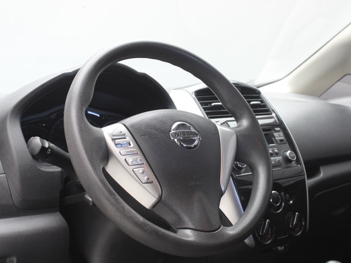 NISSAN NOTE 2015