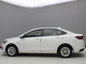 CHEVROLET ONIX PLUS LT 2021