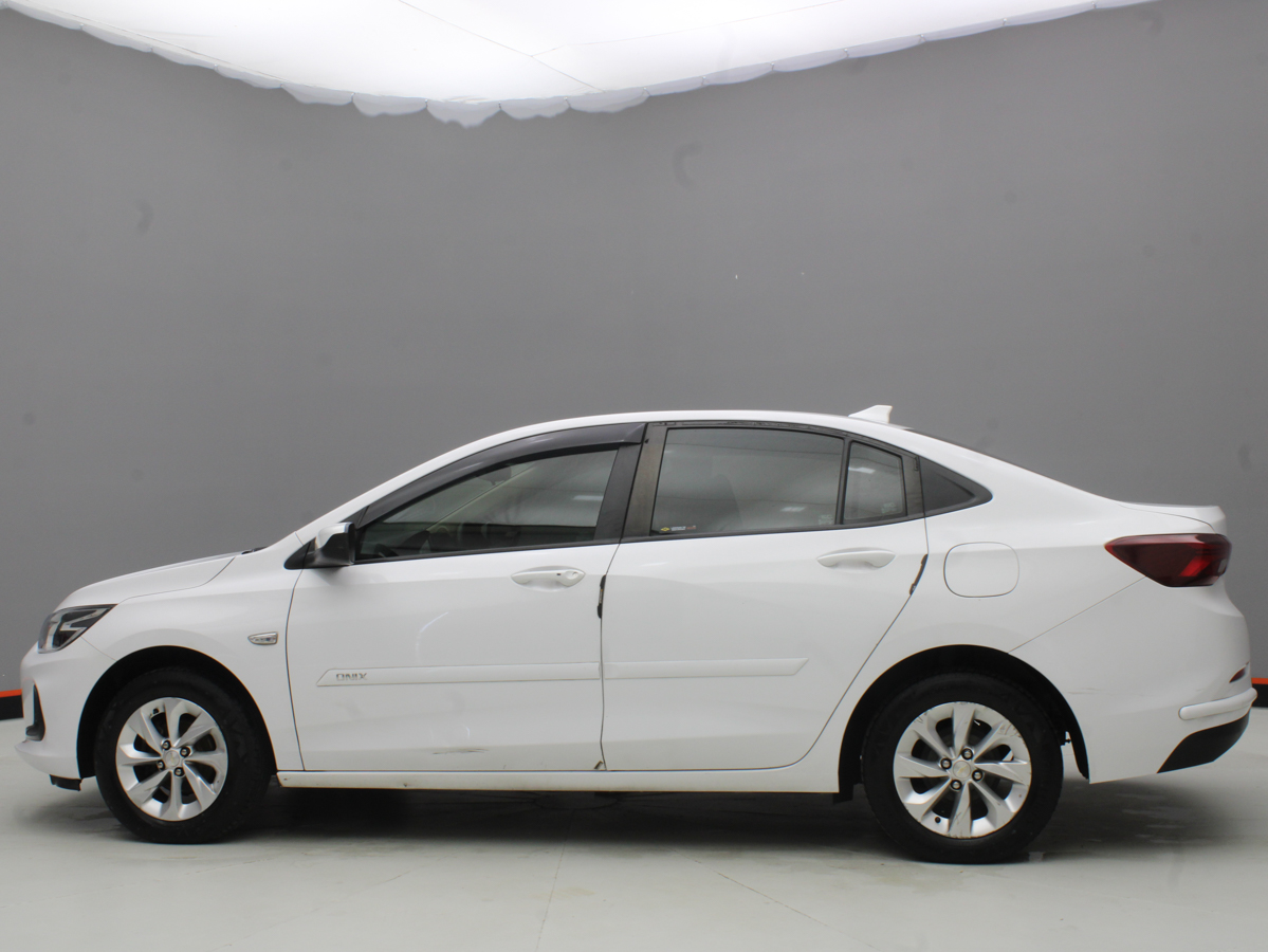 CHEVROLET ONIX PLUS LT 2021