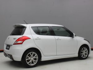 SUZUKI SWIFT SPORT 2015