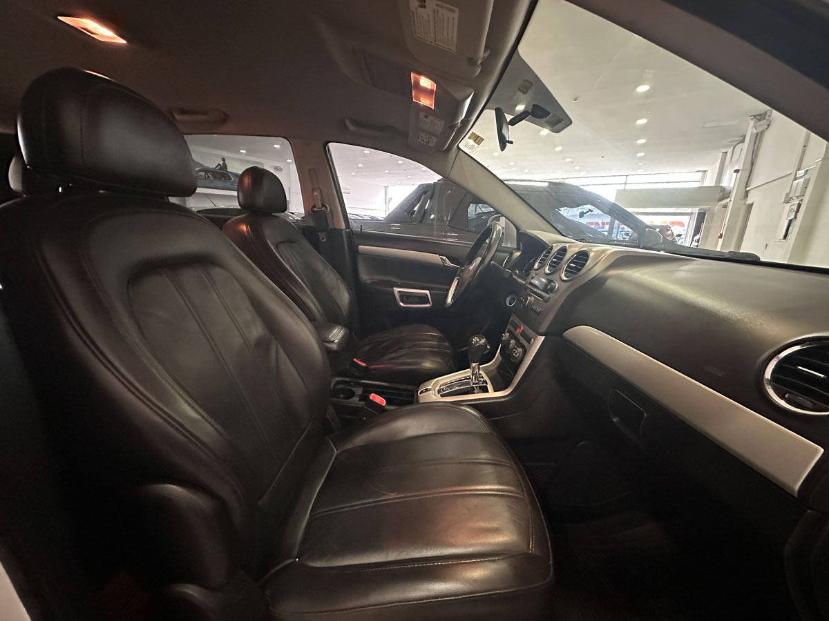 CHEVROLET CAPTIVA SPORT 2.4 AT EXTRA FULL 2011