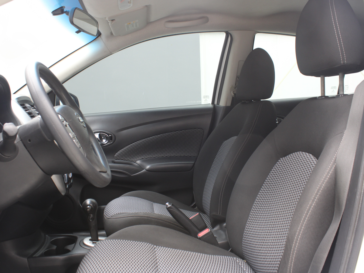 NISSAN VERSA AT 2018