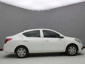 NISSAN VERSA AT 2018
