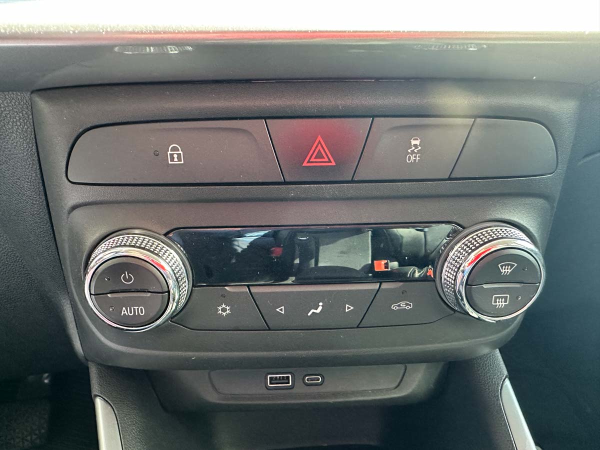 CHEVROLET MONTANA PREMIER 1.2TURBO AT 2024