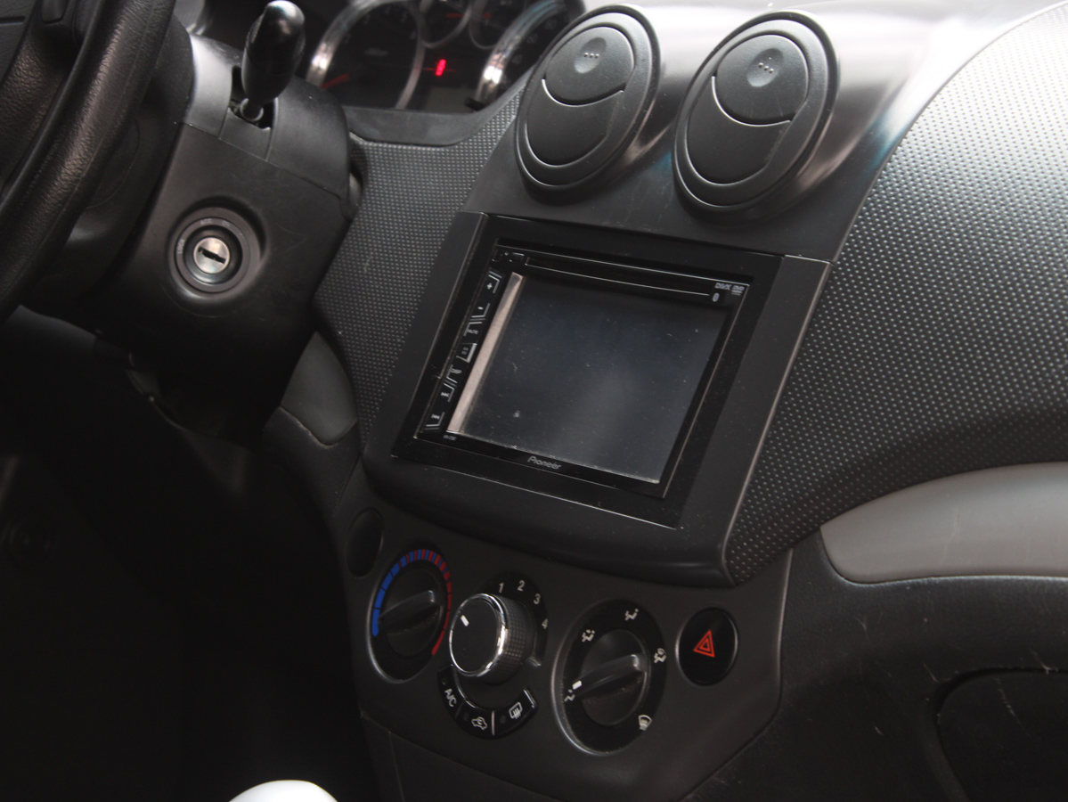 CHEVROLET AVEO AT 2011