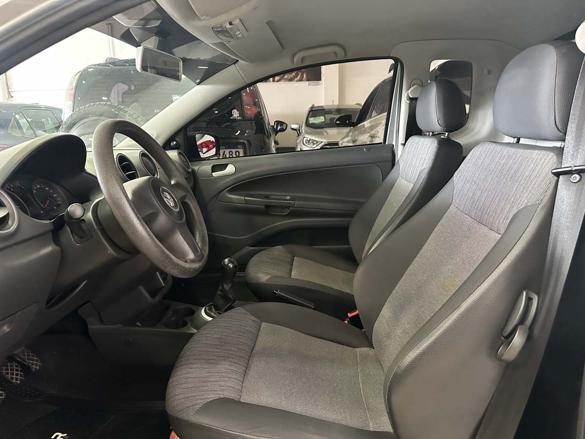 VOLKSWAGEN SAVEIRO GP 1.6 FULL 2014