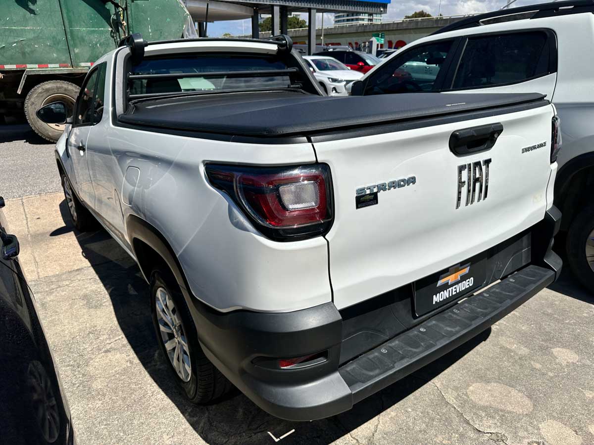 FIAT STRADA ENDURANCE 1.4 FULL 2022