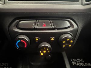 CHEVROLET ONIX JOY 1.0 FULL 2019