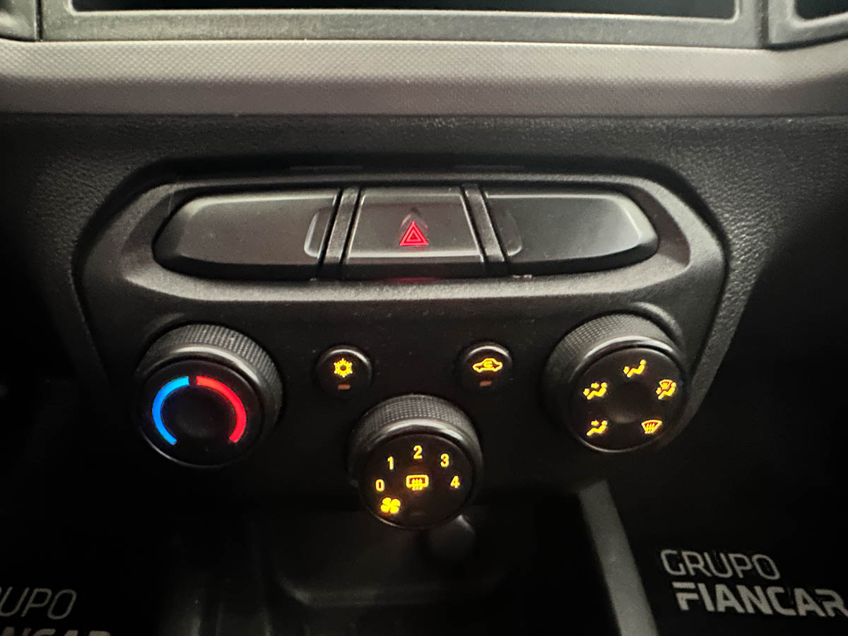 CHEVROLET ONIX JOY 1.0 FULL 2019