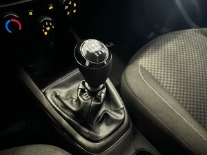 CHEVROLET ONIX JOY 1.0 FULL 2019