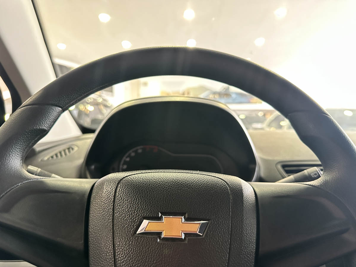 CHEVROLET ONIX JOY 1.0 FULL 2019