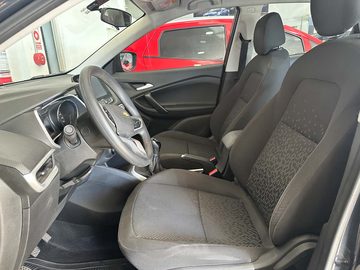 CHEVROLET TRACKER 1.2TURBO LS MT 2024