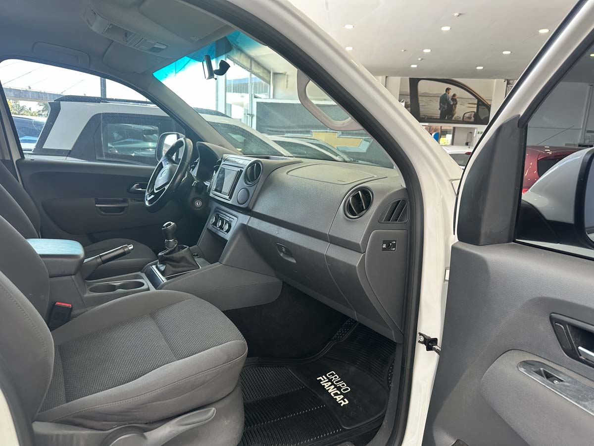 VOLKSWAGEN AMAROK DC 2.0 MT6 TSI 2016