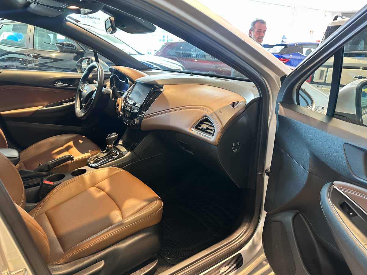 CHEVROLET CRUZE PREMIER PLUS 1.4TURBO AT 2023
