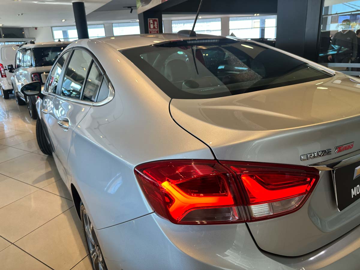 CHEVROLET CRUZE PREMIER PLUS 1.4TURBO AT 2023