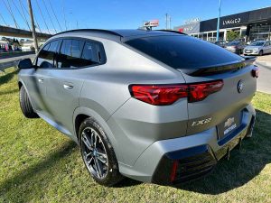 BMW iX2 XDrive 30 M SPORT AT 100 ELECTRICO 2025
